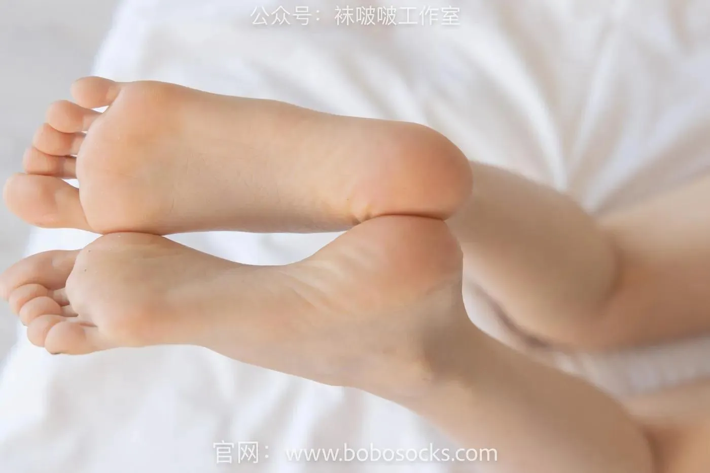 [BoBoSocks袜啵啵]NO.109 稚予-高跟鞋、裸足、裸足涂黑色指甲油剧情 [140P]插图8